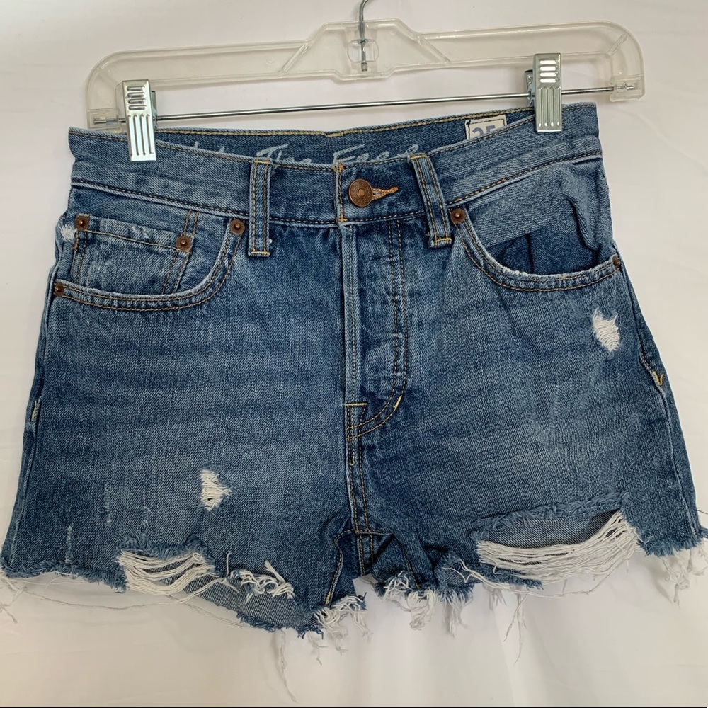 Woman’s We the Free shorts size 25